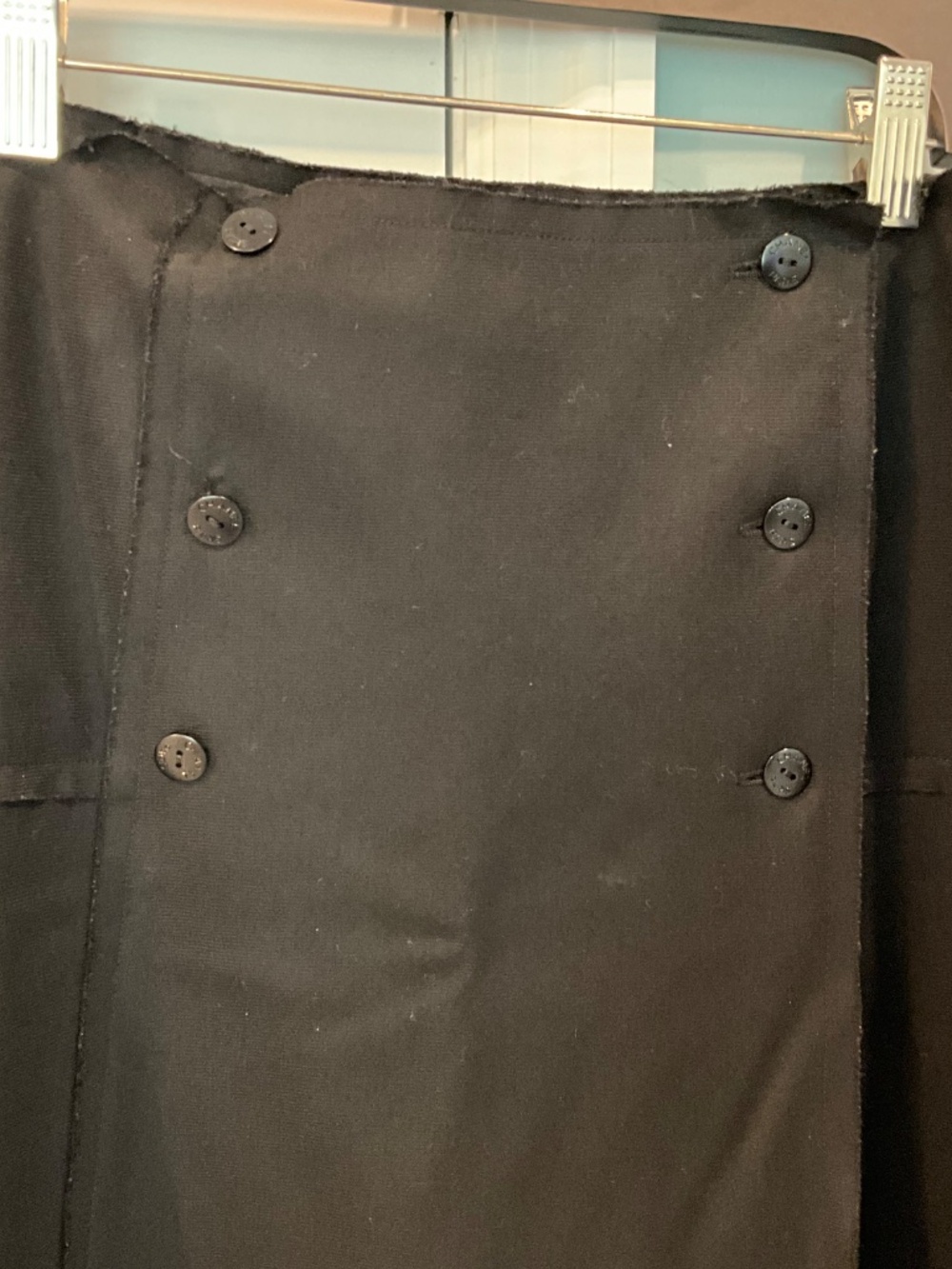 skirt - Picture 3 of 4